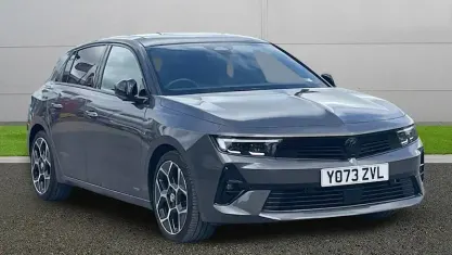 Usado Vauxhall Astra Ultimate 131 CV (96 kW) 2026 Utilitario