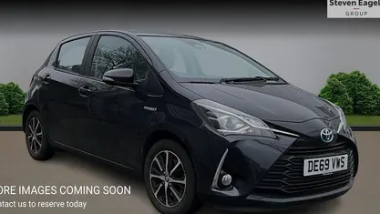 Used Toyota Yaris Hybrid 101 HP (74 kW) 2019 Hatchback