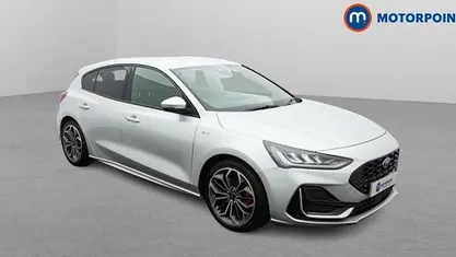 Used 2022 Ford Focus ST-Line Hatchback | £14,699 (Fair price)