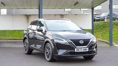 Pearl black Used 2023 Nissan Qashqai Tekna SUV | £19,399 (Fair price)
