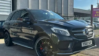Used Mercedes GLE250 AMG Line Premium 204 HP (150 kW) 2017 Black Estate