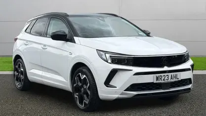 Used Vauxhall Grandland X Ultimate 131 HP (96 kW) 2023 White SUV
