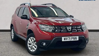 Used Dacia Duster Comfort 91 HP (66 kW) 2021 Metallic fusion red SUV