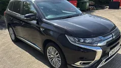 Used 2019 Mitsubishi Outlander P-HEV Estate | £13,999 (Fair price)