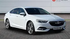 Used 2020 Vauxhall Insignia Elite Hatchback | £10,450 (Fair price)
