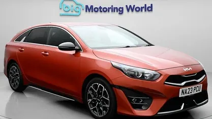 Used Kia ProCeed GT-Line 159 HP (116 kW) 2023 Orange Estate
