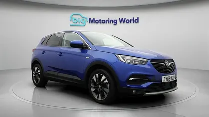 Used Vauxhall Grandland X Sport 131 HP (96 kW) 2018 SUV