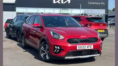 Red Used 2022 Kia Niro 2 SUV | £18,495 (Fair price)