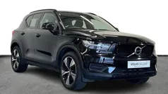 Black Used 2021 Volvo XC40 R-Design SUV | £17,900 (Fair price)