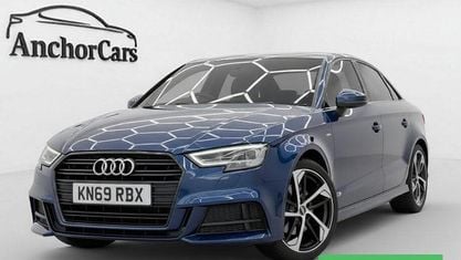 Usado Audi A3 Black Edition 116 HP (85 kW) 2019 Sedan