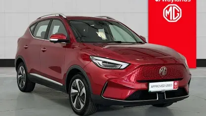 Used MG ZS Trophy 130 kW (177 HP) 2022 Red SUV