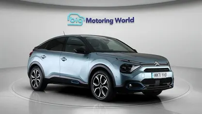 Used Citroën e-C4 Shine 100 kW (136 HP) 2021 Blue Hatchback