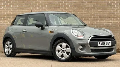 Used Mini ONE Hatch 102 HP (75 kW) 2017 Hatchback