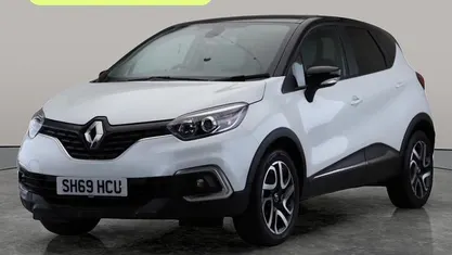 Used Renault Captur Iconic 150 HP (110 kW) 2019 SUV