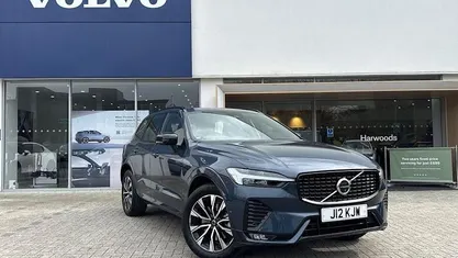 Begagnad Volvo XC60 Plus 197 HK (144 kW) 2022 SUV