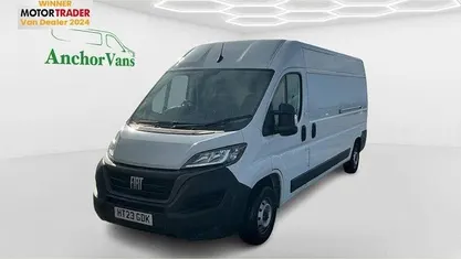 Used Fiat Ducato Business 140 HP (102 kW) 2023 Van