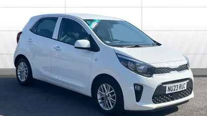 Used Kia Picanto 67 HP (49 kW) 2023 White Hatchback