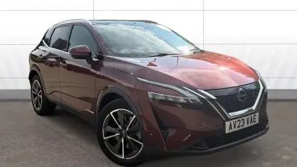 Used Nissan Qashqai Tekna 190 HP (139 kW) 2023 Red SUV