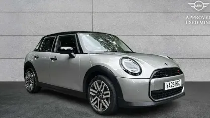Used Mini Cooper Classic 150 kW (204 HP) 2026 Hatchback