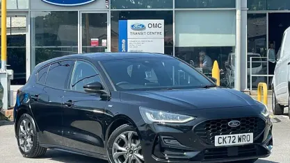 Used Ford Focus ST-Line 125 HP (91 kW) 2022 Black Hatchback