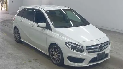 Used Mercedes B180 Premium 122 HP (89 kW) 2017 MPV