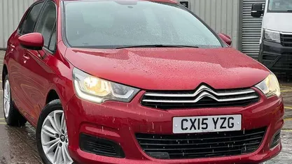 Used Citroën C4 Feel 99 HP (72 kW) 2017 Hatchback