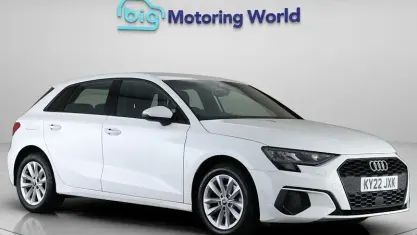 Begagnad Audi A3 Sportback 110 HK (80 kW) 2022 Vit Halvkombi