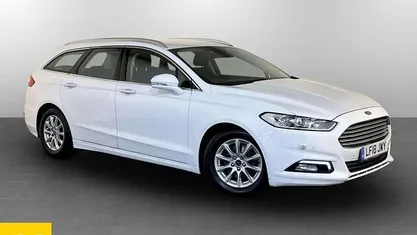 Used Ford Mondeo Zetec 120 HP (88 kW) 2015 Estate