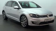 Used 2017 VW Golf VII GTE Hatchback | £12,450 (Fair price)