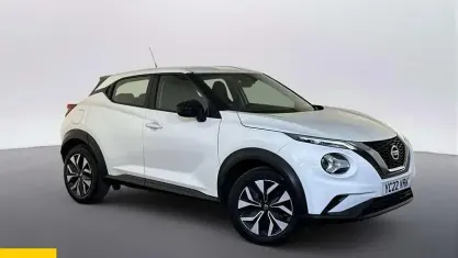 Used Nissan Juke Acenta 117 HP (86 kW) 2022 White SUV