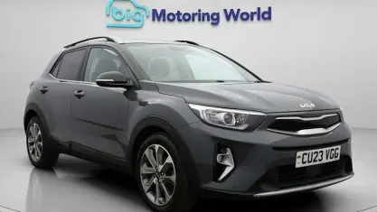 Begagnad Kia Stonic 101 HK (74 kW) 2023 SUV