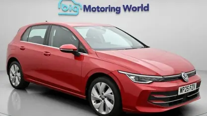 Used VW Golf VIII Style 204 HP (150 kW) 2025 Red Hatchback