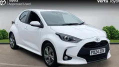 Used 2025 Toyota Yaris Hybrid Hatchback | £17,280 (Good price)