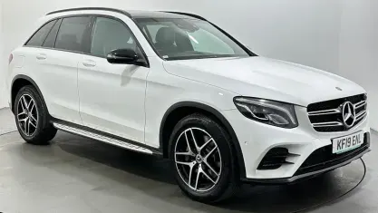 Used Mercedes GLC250 AMG 211 HP (155 kW) 2019 White SUV