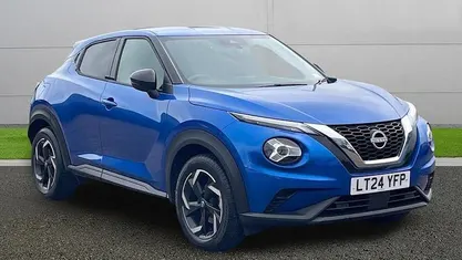 Używany Nissan Juke N-Connecta 114 KM (83 kW) 2023 Niebieski SUV