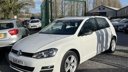 Used VW Golf VII Match 105 HP (77 kW) 2015 Hatchback
