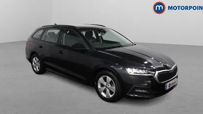 Black Used 2023 Skoda Octavia SE Estate | £16,999 (Fair price)
