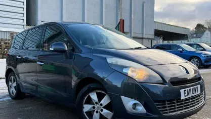Used Ford C-MAX Titanium 140 HP (102 kW) 2014 MPV