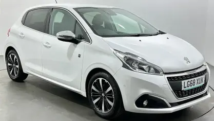 Usado Peugeot 208 S 82 HP (60 kW) 2018 Branco Citadino