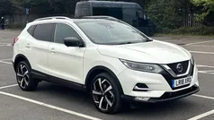 White Used 2018 Nissan Qashqai Tekna+ SUV | £15,334 (Fair price)