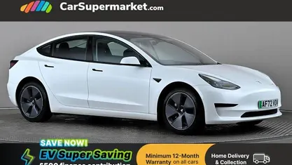 White Used 2022 Tesla Model 3 RWD Sedan | £19,897 (Fair price)