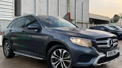 Used 2016 Mercedes 220 Executive Estate | £12,800 (Fair price)