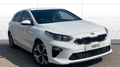 Used Kia Ceed 120 HP (88 kW) 2019 White Hatchback