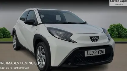 Used Toyota Aygo X PURE 72 HP (52 kW) 2025 SUV