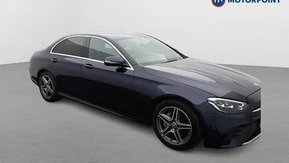Used Mercedes E200 AMG line 200 HP (147 kW) 2022 Blue Sedan