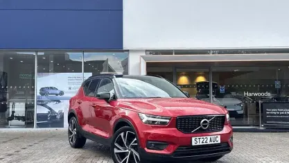 Used Volvo XC40 R-Design Pro 197 HP (144 kW) 2021 SUV