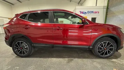 Used 2016 Nissan Qashqai N-Connecta SUV | £8,379 (Fair price)