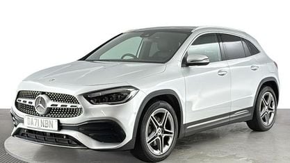 Usado Mercedes GLA220 AMG Line Premium Plus 190 CV (139 kW) 2021 Plateado SUV