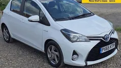 Used 2015 Toyota Yaris Hybrid Hatchback | £9,880 (Fair price)