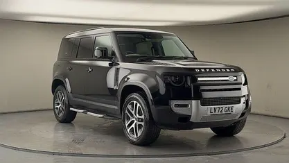Used Land Rover Defender SE 250 HP (183 kW) 2022 Santorini black SUV